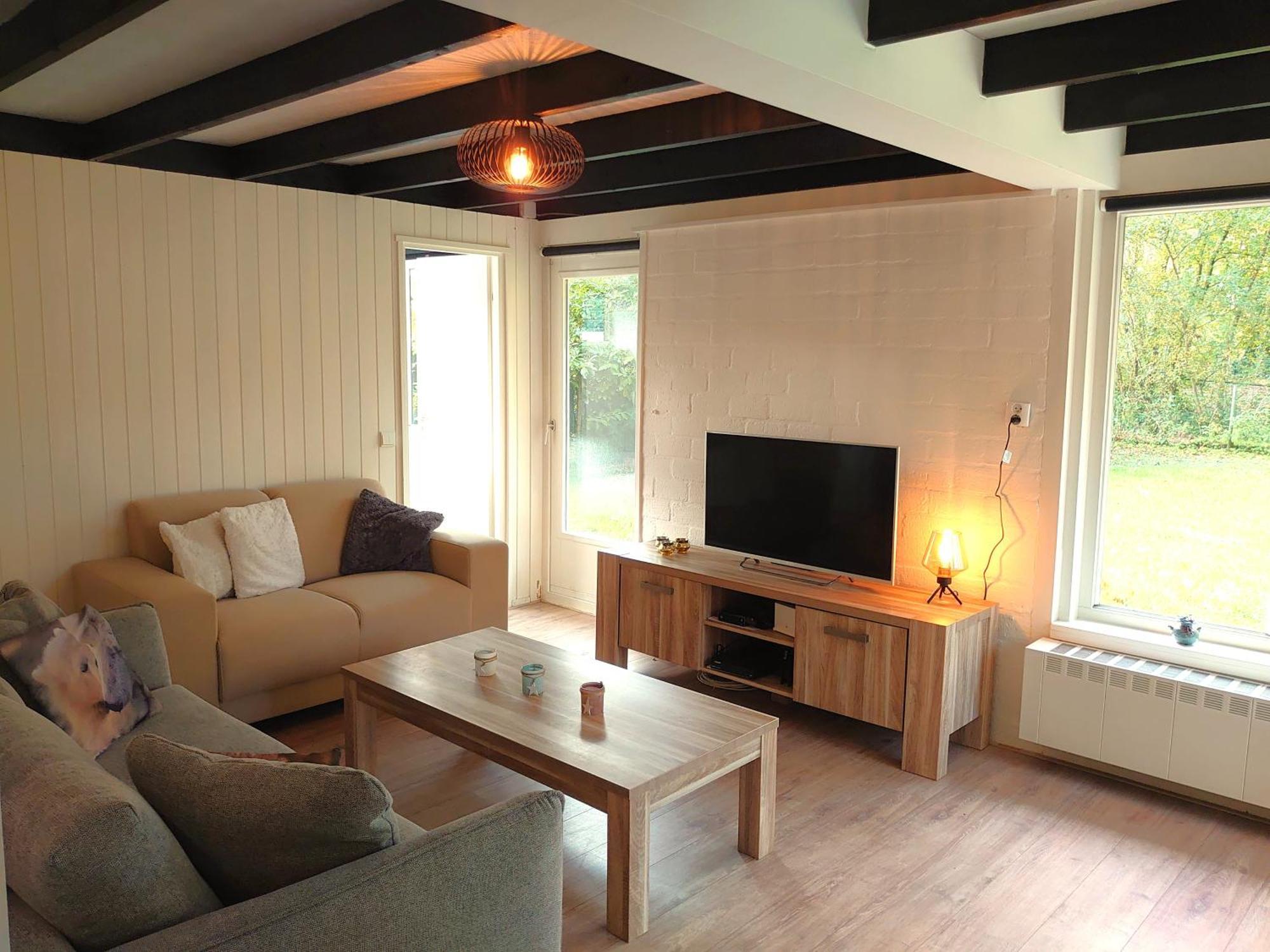 Hébergement de vacances Vrijstaande Vakantiebungalow Met Optimale Privacy!!