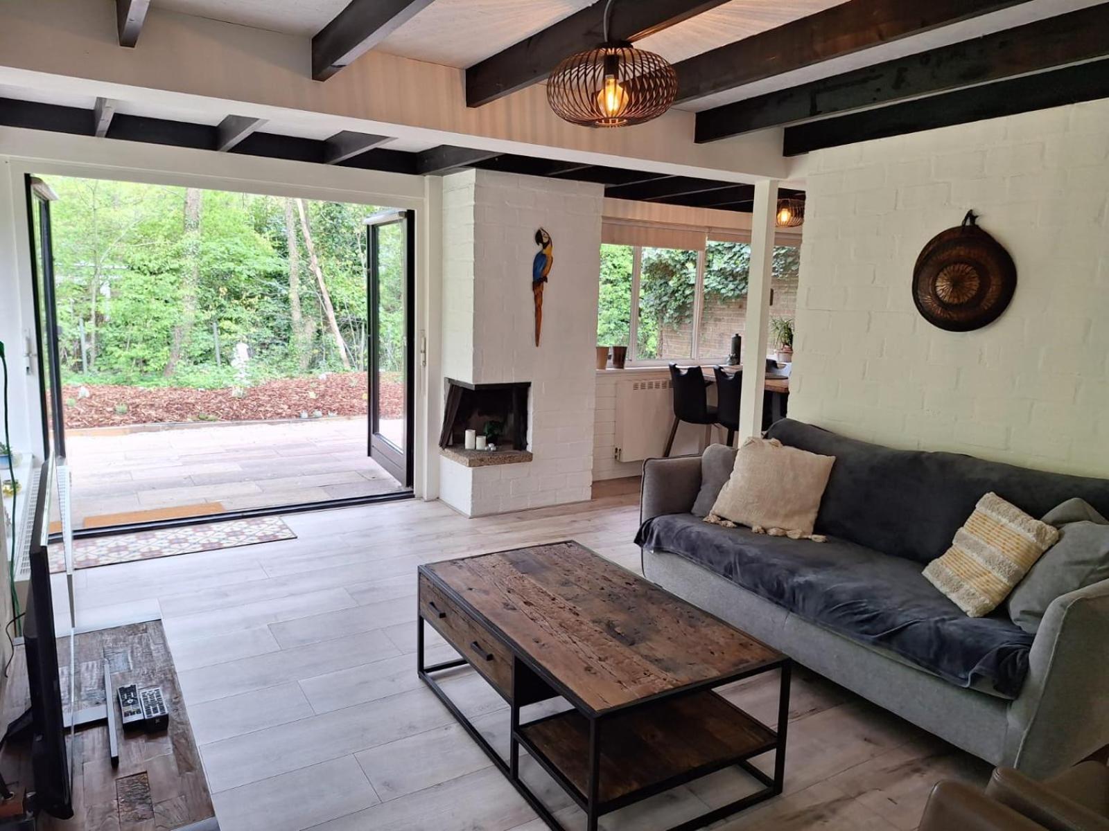 Hébergement de vacances Vrijstaande Vakantiebungalow Met Optimale Privacy!!